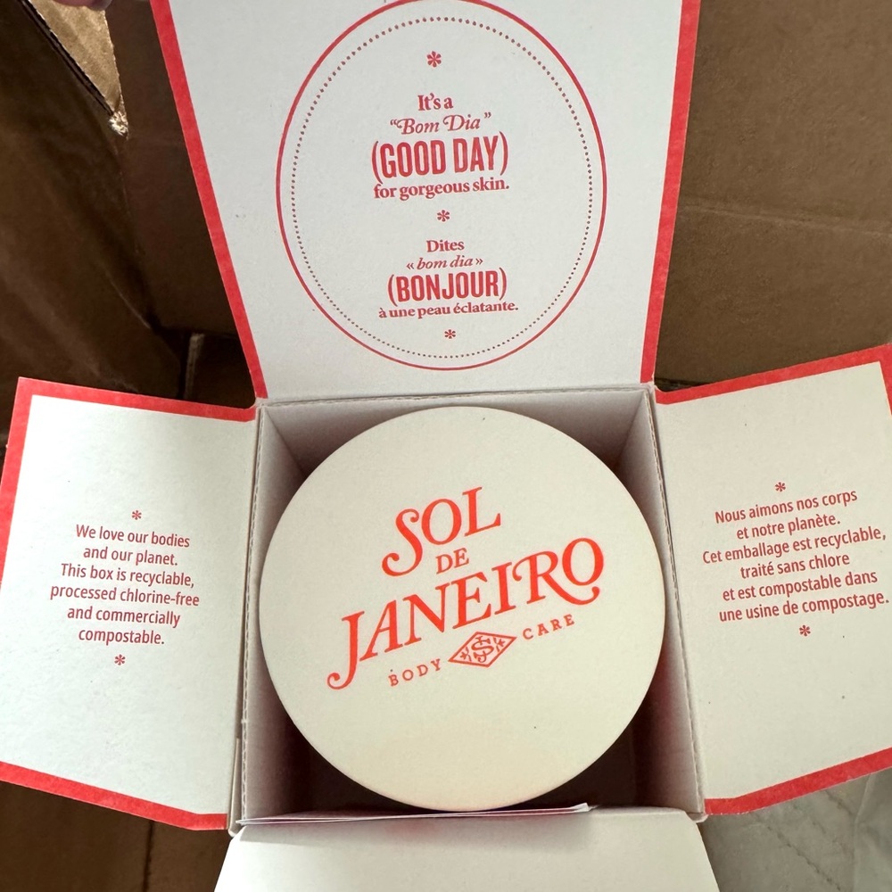 Sol de Janeiro Bom Dia Body Scrub - Cheirosa 40 Fragrance - Picture 3 of 4